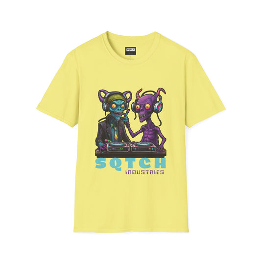 Sqtch Industries Alien Dj's Graphic - Tee